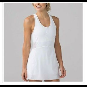 Lululemon Dress never been worn!